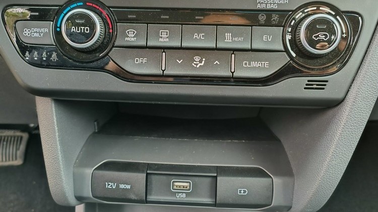 Kia e-Nero 64kWh Tech