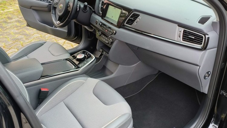 Kia e-Nero 64kWh Tech