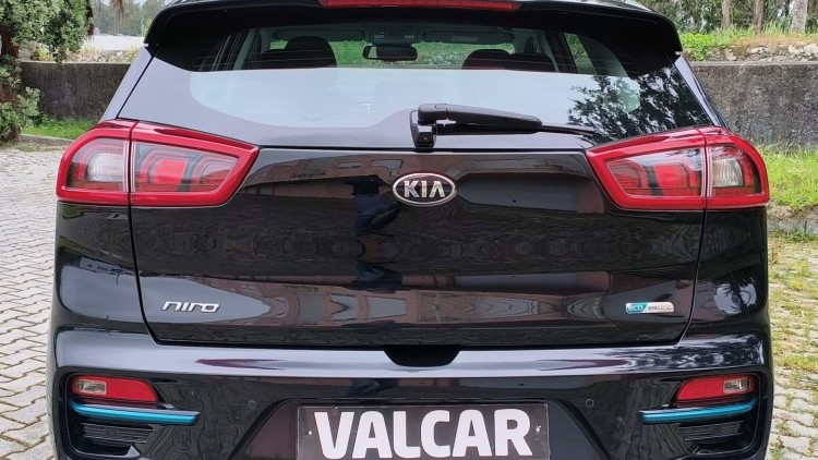 Kia e-Nero 64kWh Tech