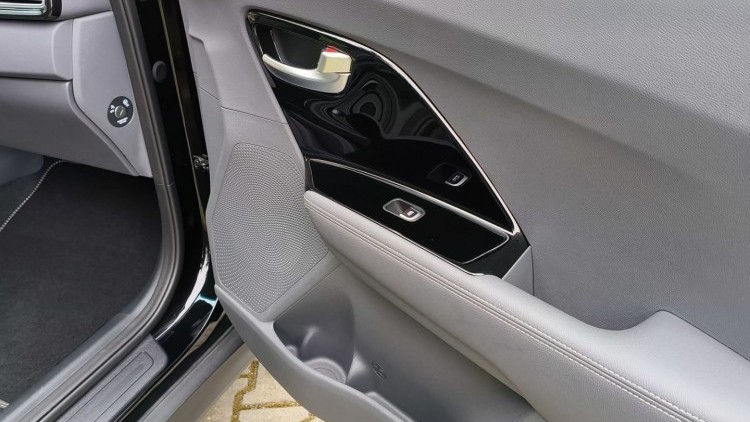 Kia e-Nero 64kWh Tech